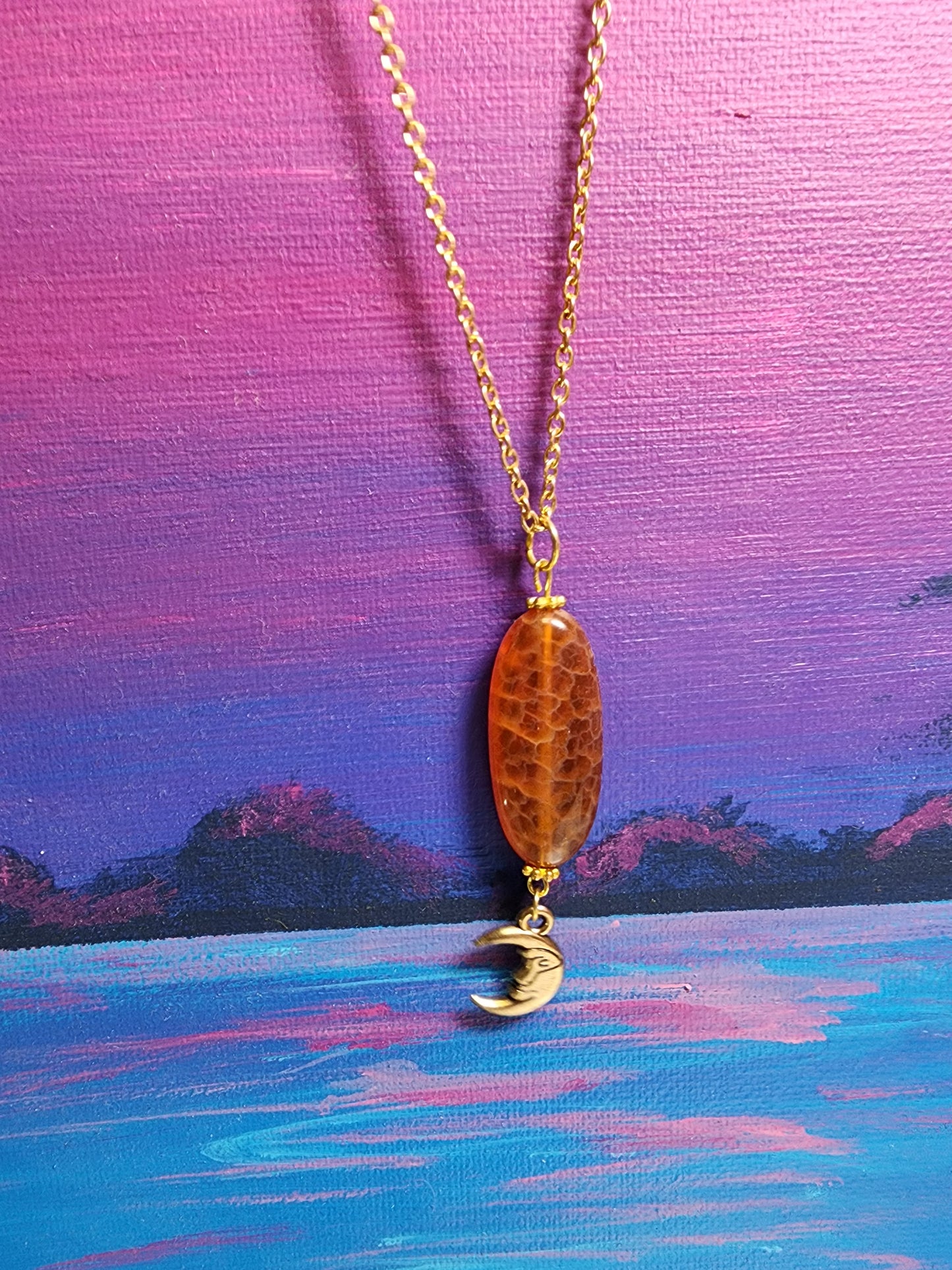 Dyed agate charm necklace