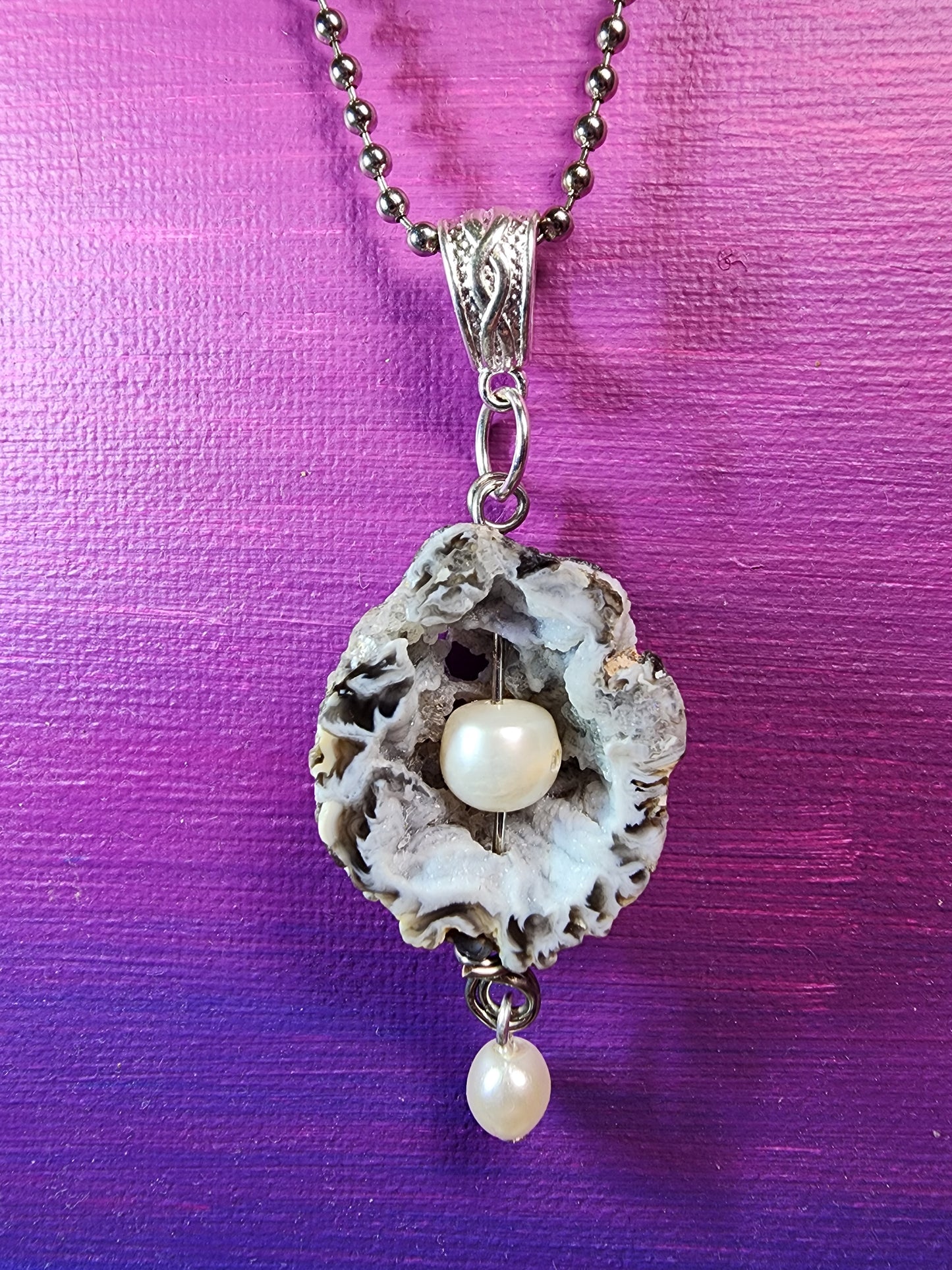 Agate and Pearl Necklace